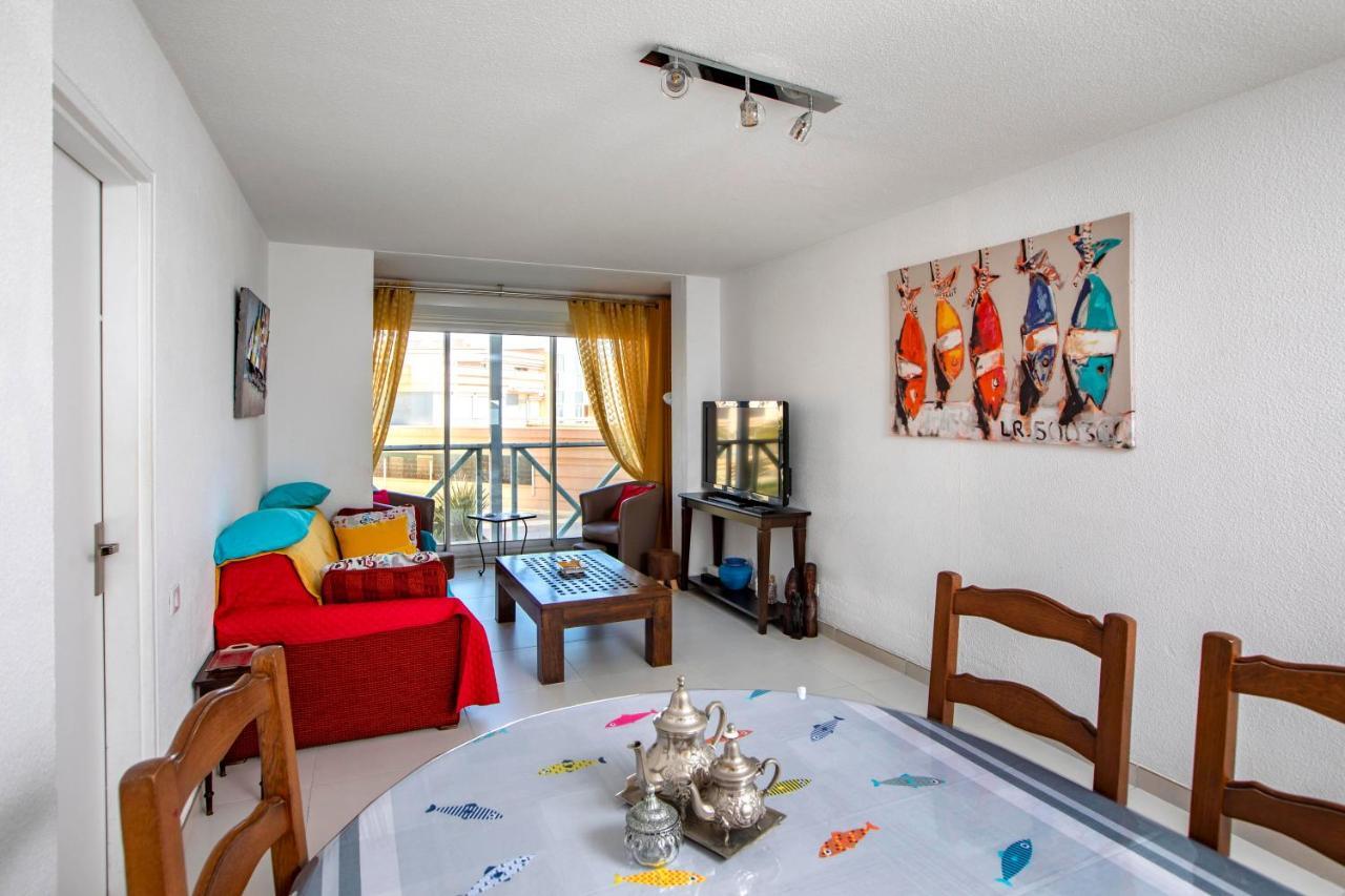 Appartement T3 Traversant Residence Standing Garage Et Piscine Exterieure Gratuits Σετ Εξωτερικό φωτογραφία